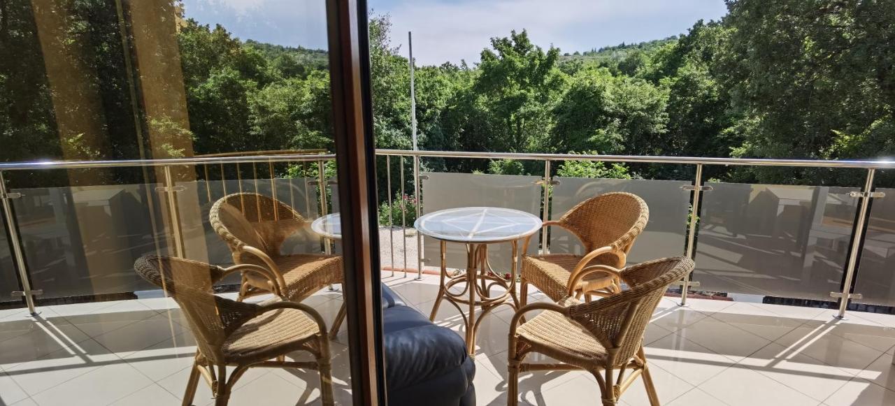 Villa Metatron U Doma 발치크 외부 사진